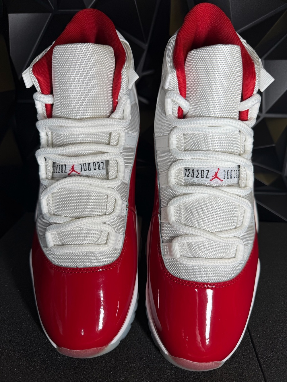 Jordan Retro 11 - Picture 4 of 9